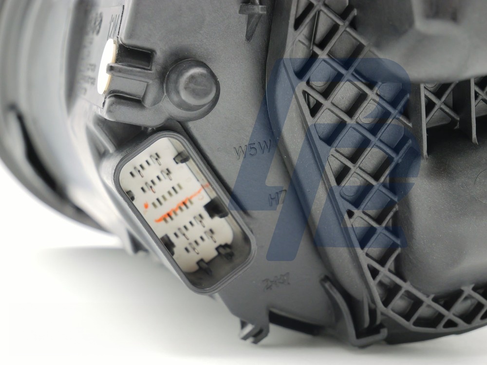 Right Headlight TYC for VW New Beetle 2006–2012 - 3