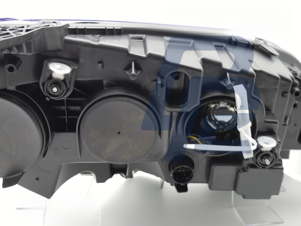 Right Headlight Black TYC for Fiat Doblo 2014–2022 - 3