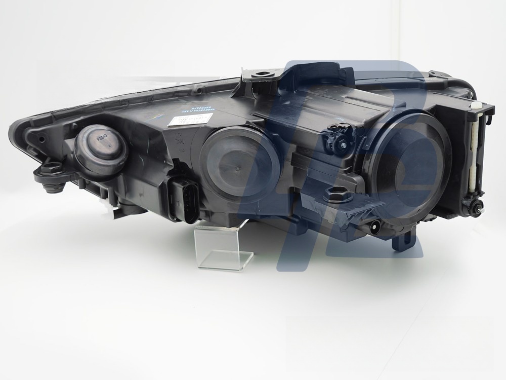 Headlight Black Right Side TYC for Audi A3 8V 2012–2016 - 2
