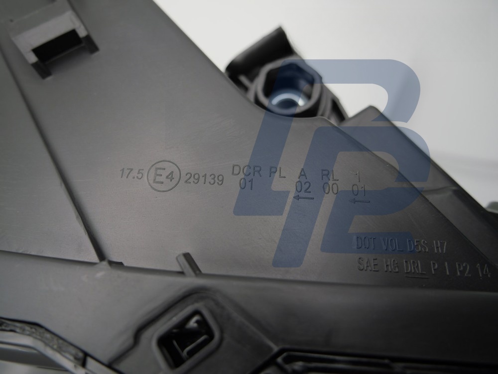 Xenon Right Headlight TYC for Audi Q7 2015–2019 - 6