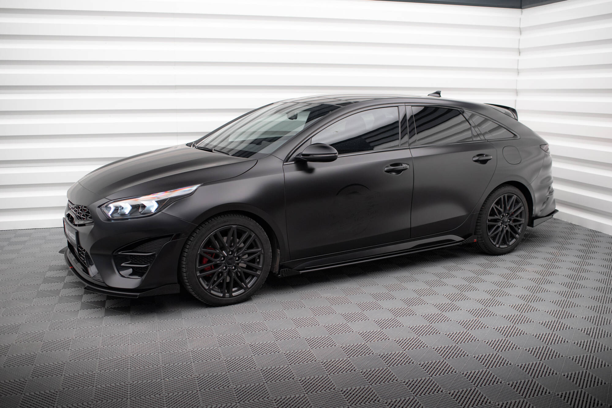 Side Flaps Kia Proceed GT Mk1 Facelift / Ceed GT Mk3 Facelift - 2