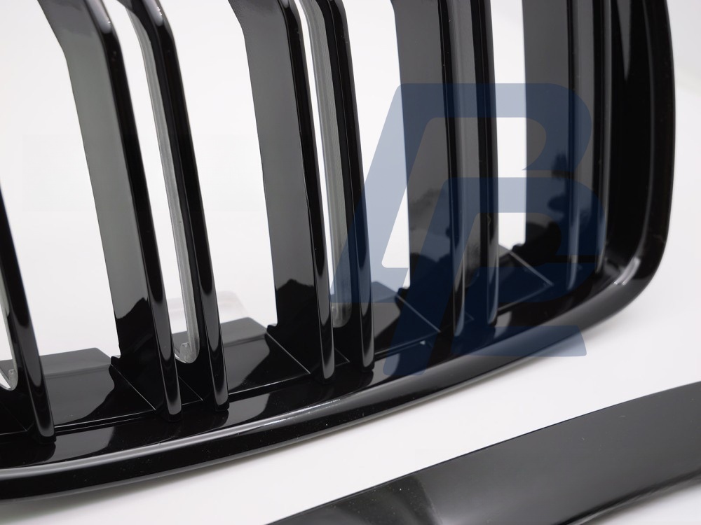 Grille Sport Gloss Black for BMW E90 E91 2005–2008 - 3