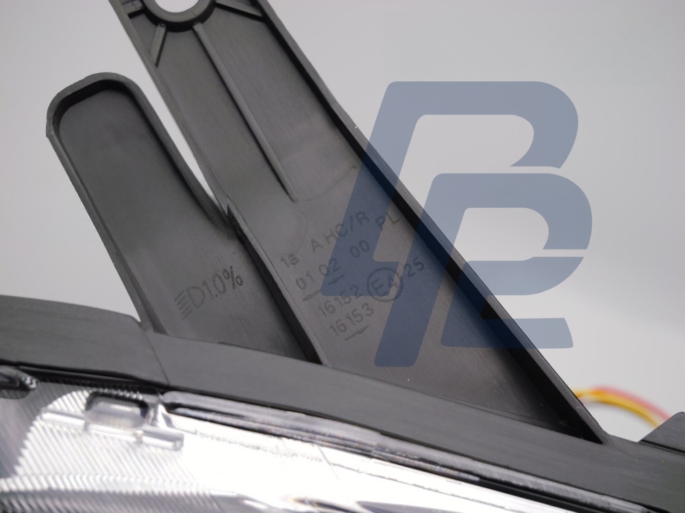 Right Headlight TYC for Fiat Fiorino Qubo Citroen Nemo Peugeot Bipper 2007– - 3