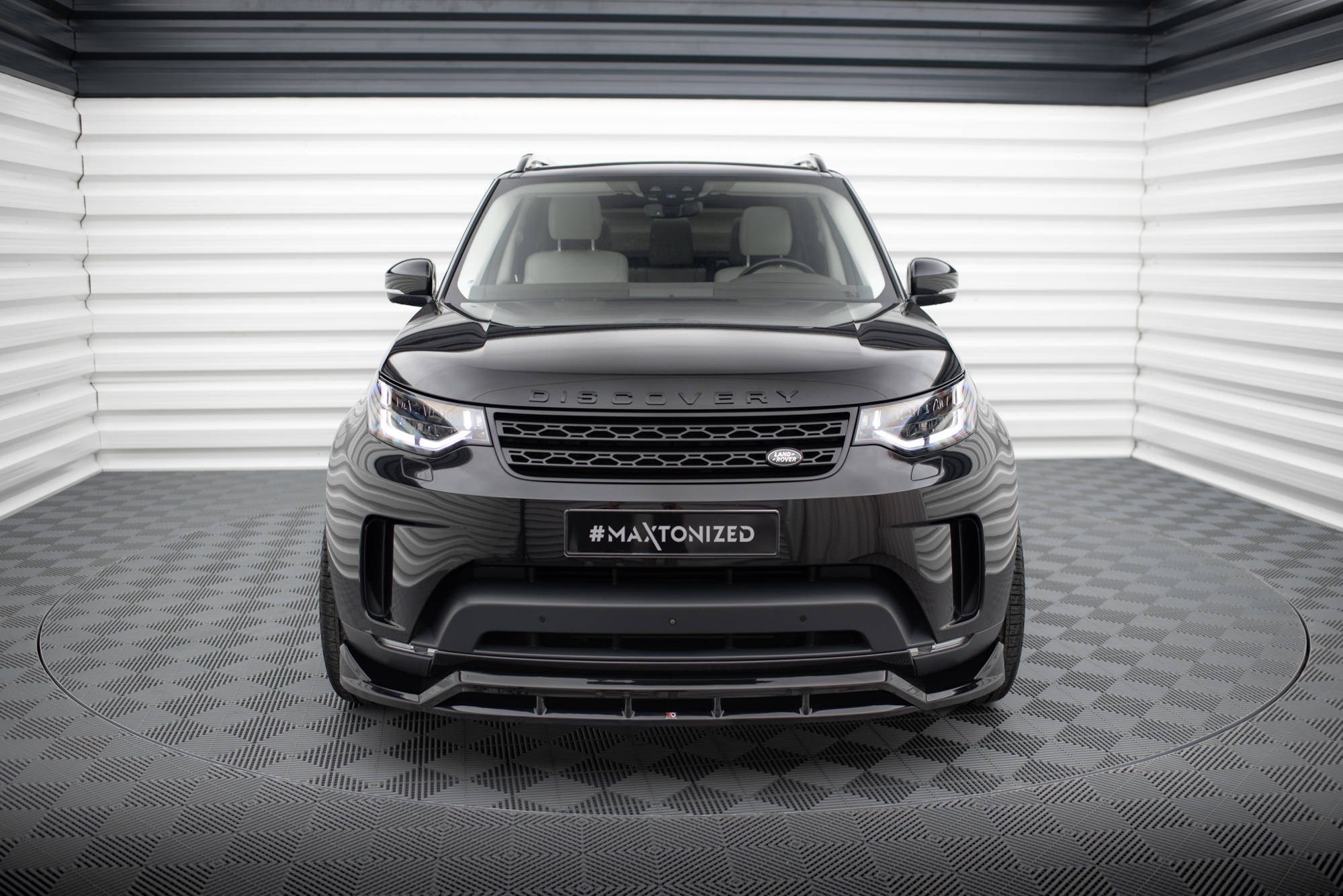 Front Splitter Land Rover Discovery HSE Mk5 - 3