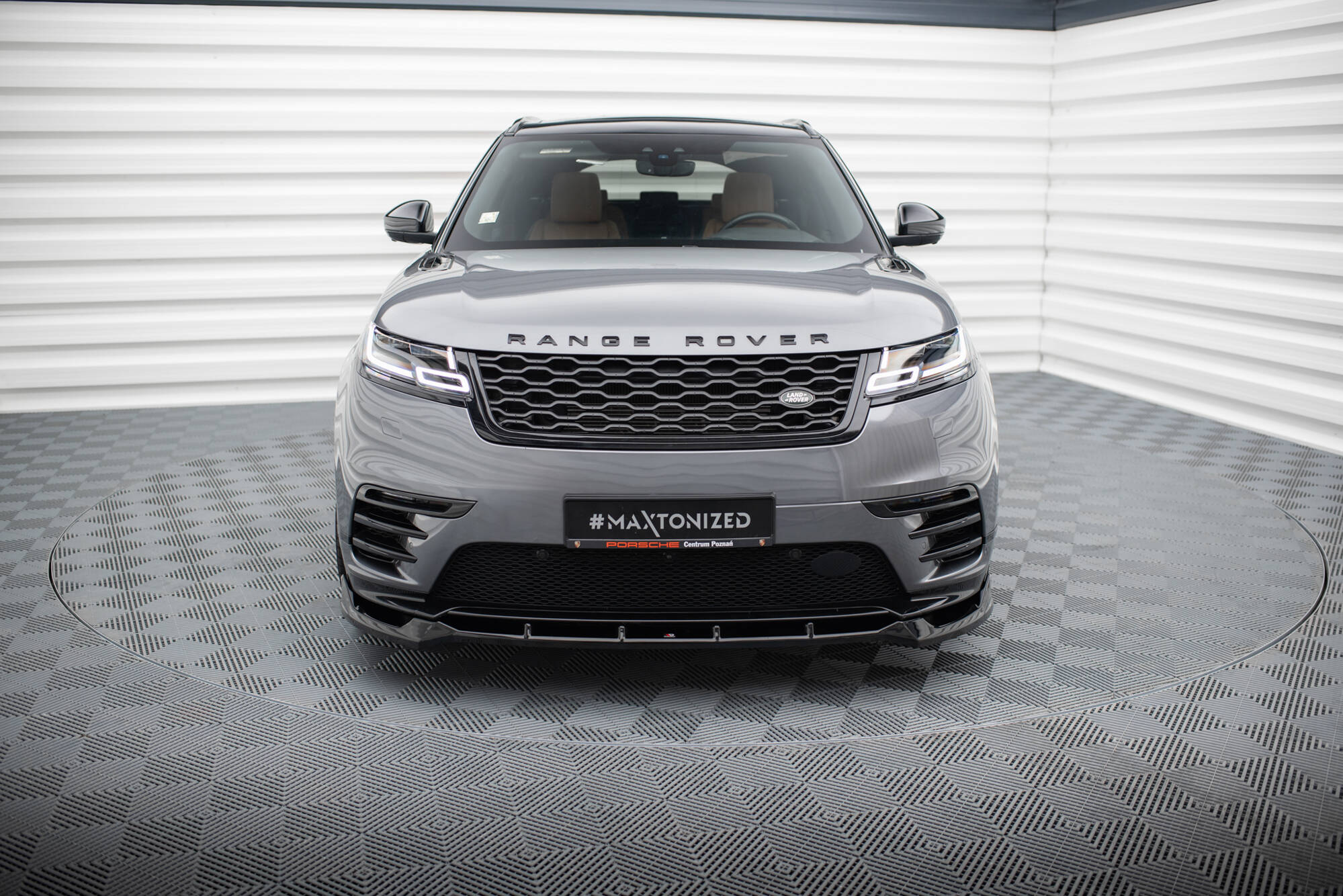 Front Splitter Land Rover Range Rover Velar R-Dynamic Mk1 - 2