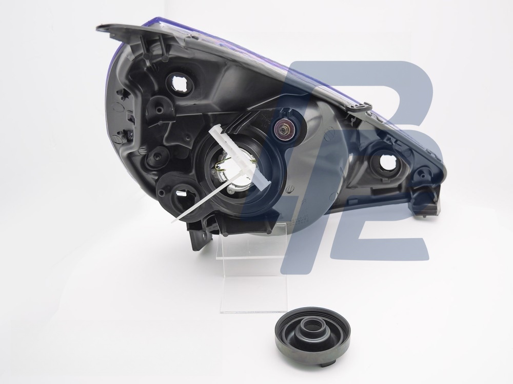 Left Headlight Black TYC for Honda Jazz Fit 2002–2004 - 3