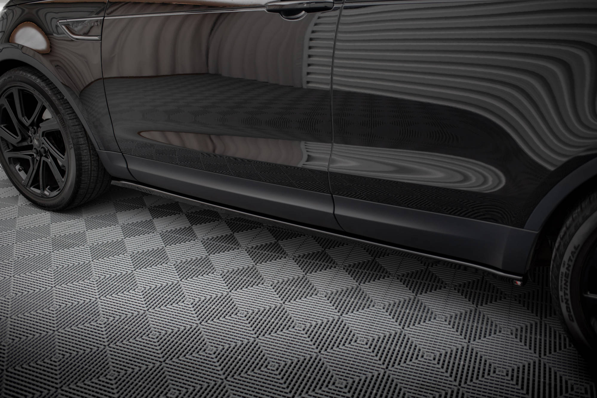 Side Skirts Diffusers Land Rover Discovery HSE Mk5 - 4