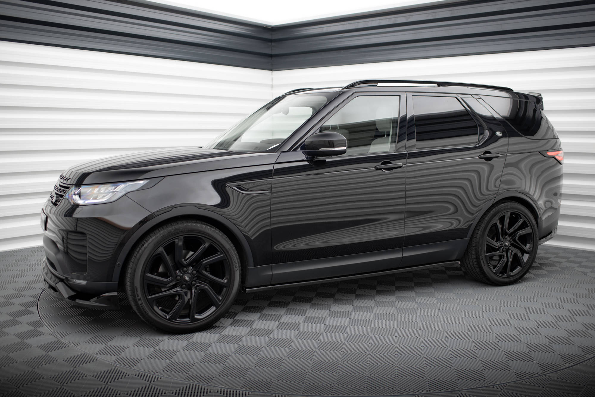 Side Skirts Diffusers Land Rover Discovery HSE Mk5 - 2