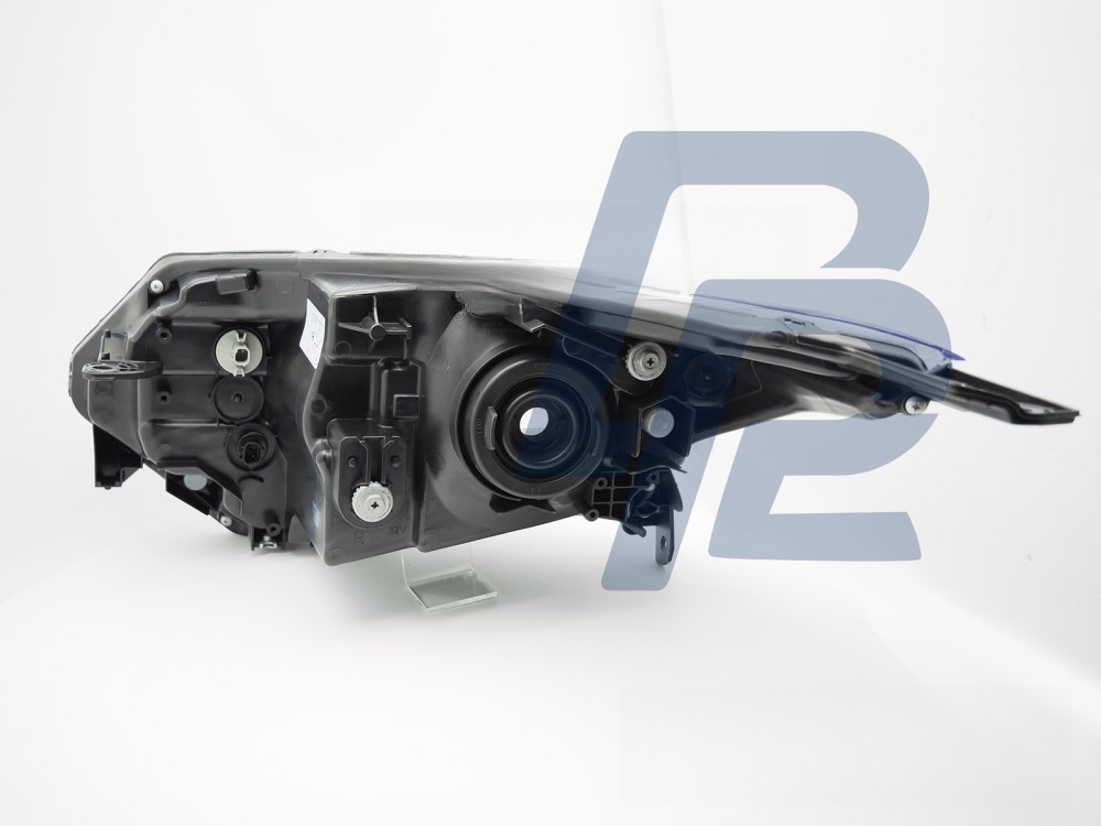 Right Headlight Black TYC for Honda HR-V II 2015–2018 - 2