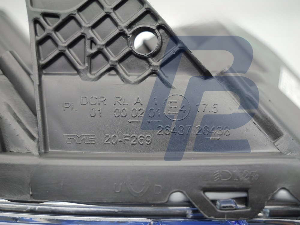 Xenon Left Headlight TYC for Mitsubishi L200 2015–2019 - 3
