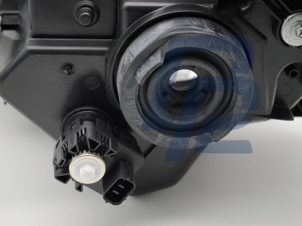 Right Headlight TYC for Mitsubishi L200 2015–2019 - 4