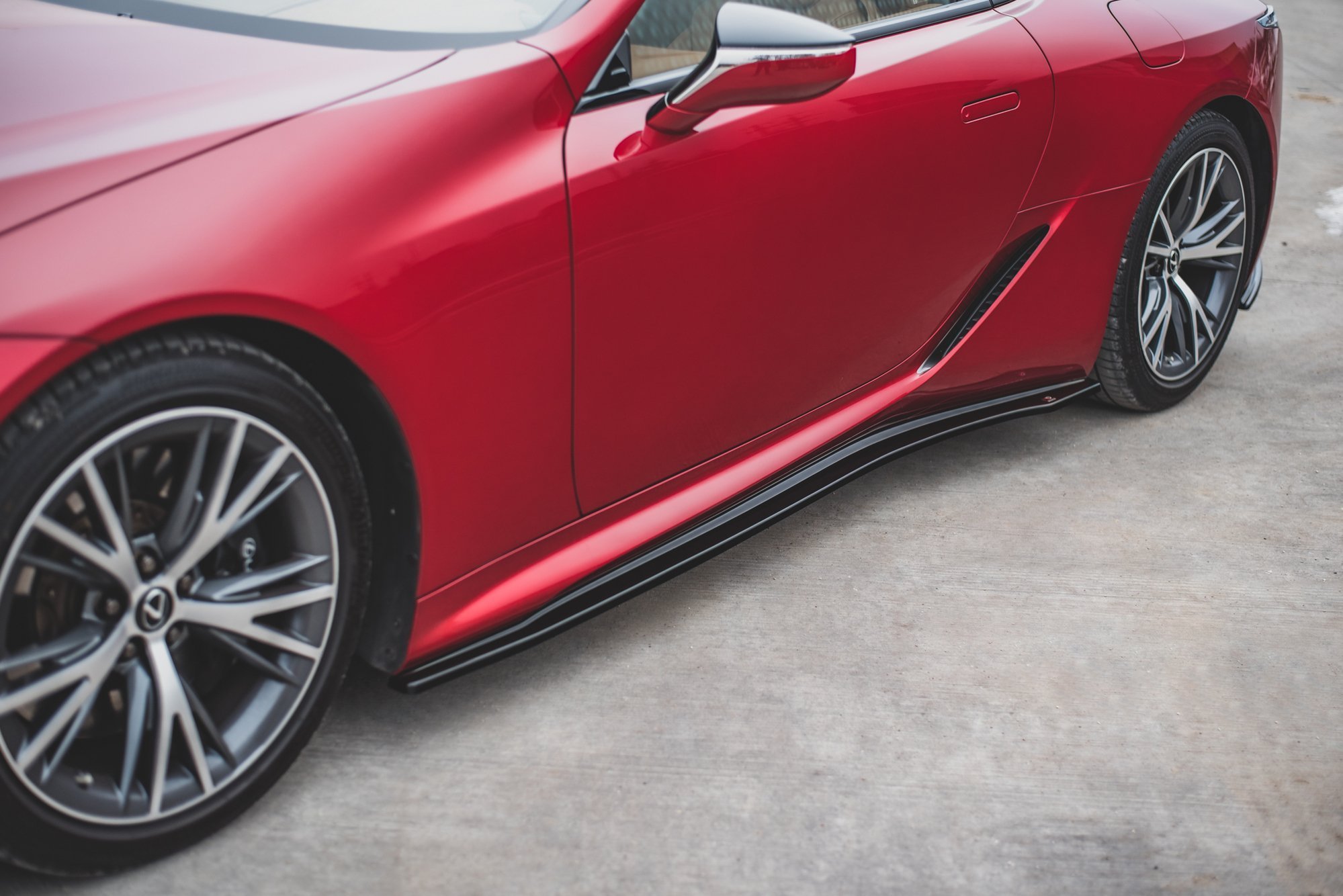 Side Skirts Diffusers Lexus LC 500 (2017-) - 2