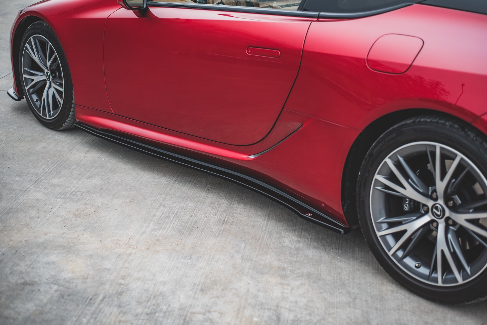 Side Skirts Diffusers Lexus LC 500 (2017-) - 5