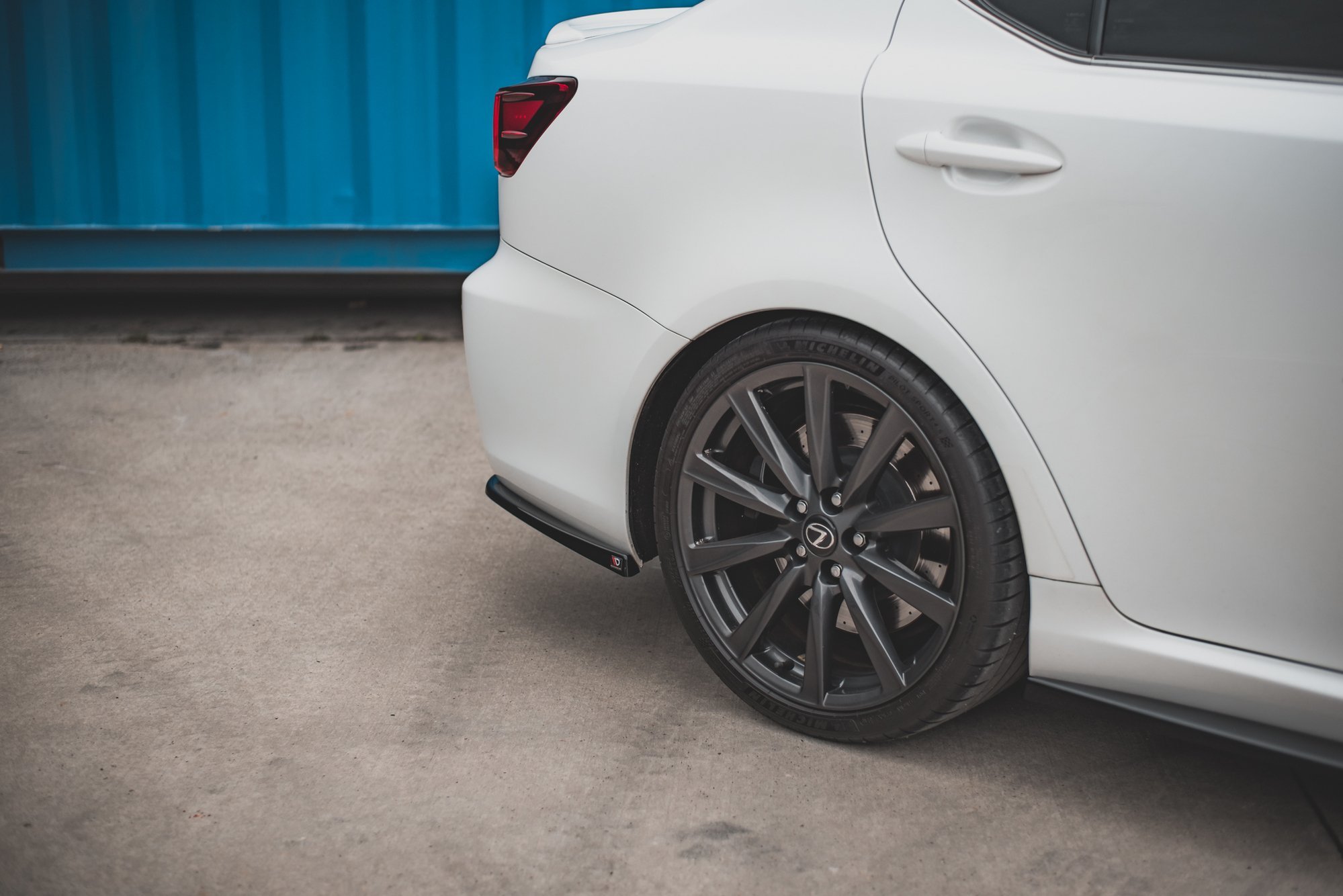 Rear Side Splitters Lexus IS F Mk2 (2007-2013) - 5
