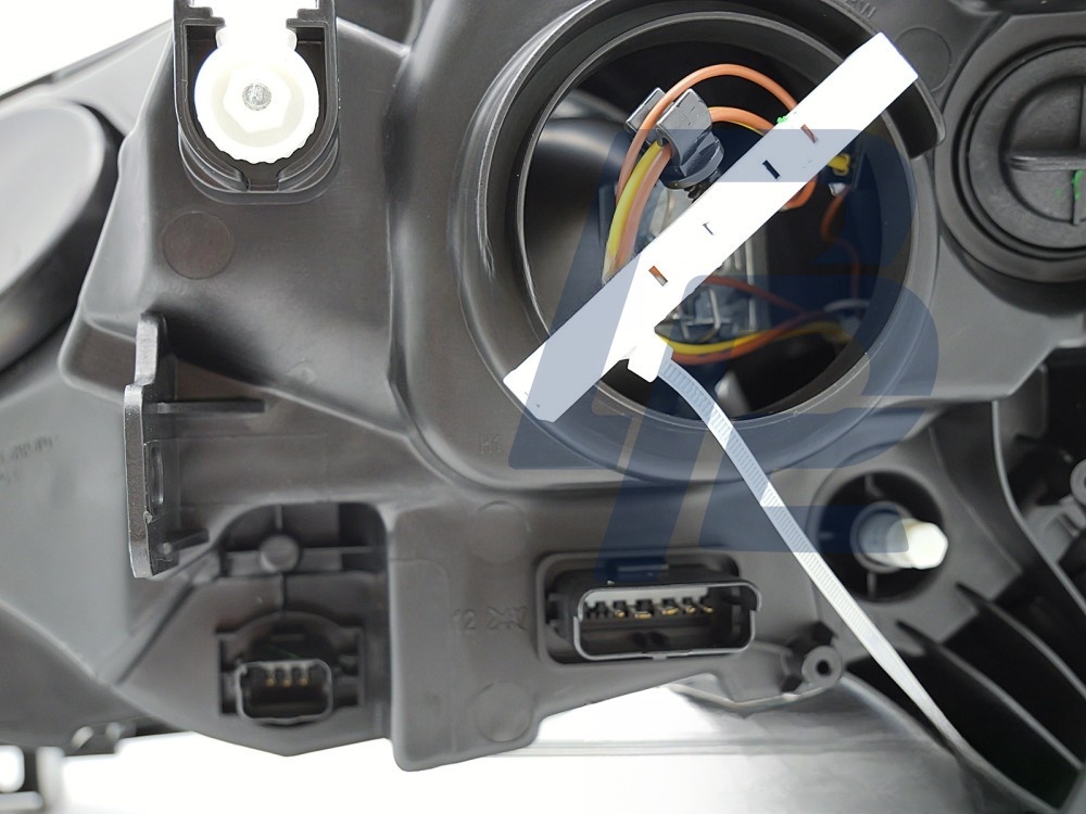 Headlight Black Right Side TYC for Renault Captur I 2013–2017 - 4