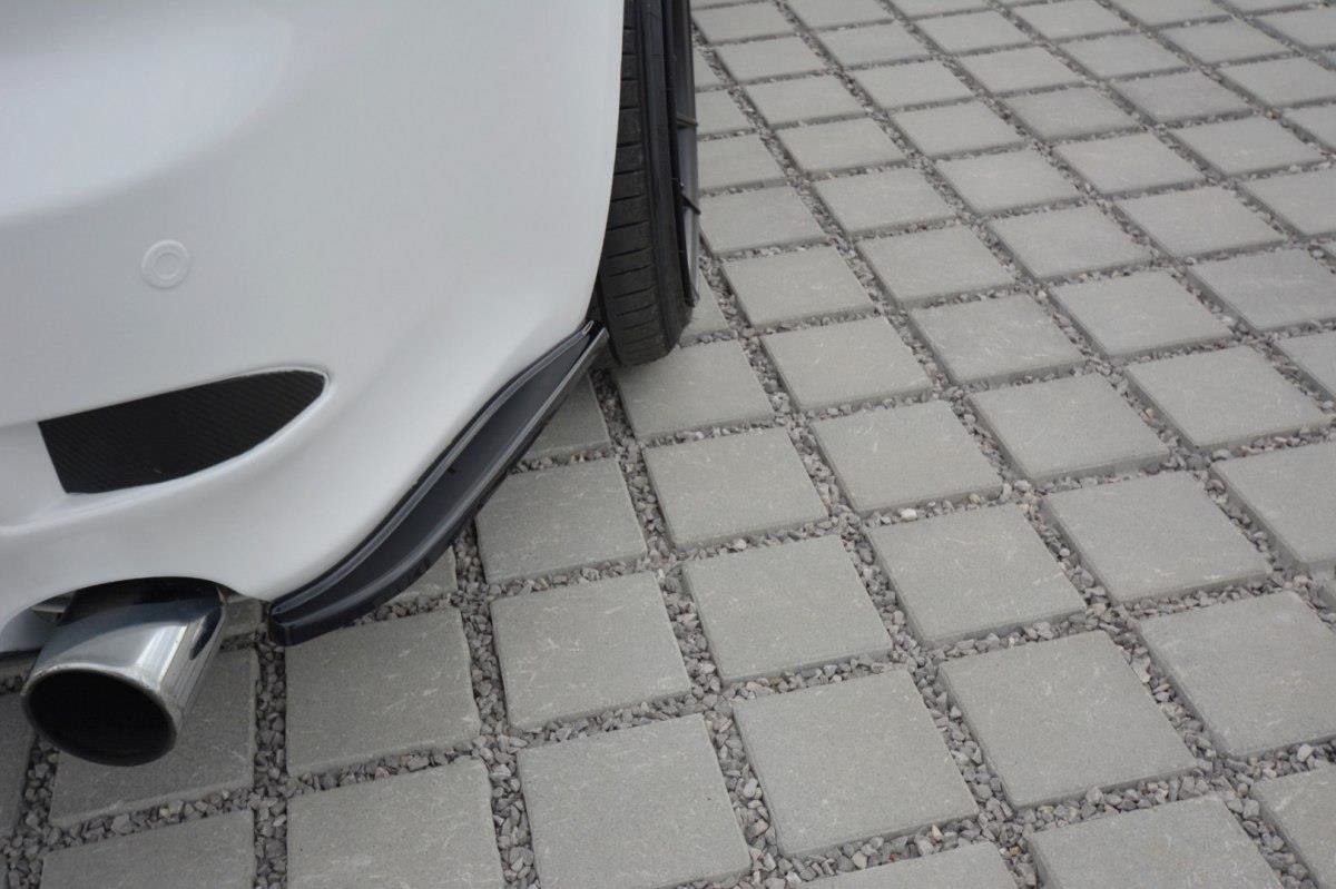 Rear Side Splitters Lexus IS Mk2 - 3