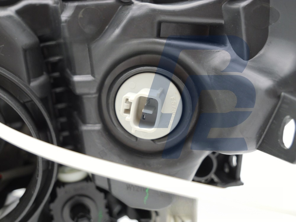 Left Headlight TYC for Toyota Auris II 2015–2018 - 3