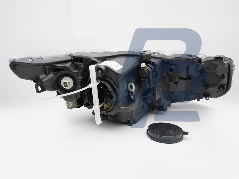 Left Headlight TYC for Toyota Auris II 2015–2018 - 2