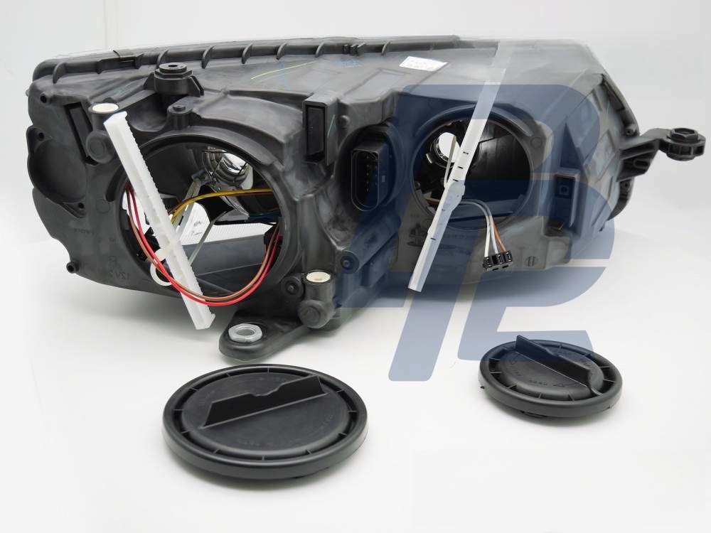 Left Headlight TYC for Skoda Octavia III 2012–2016 - 2