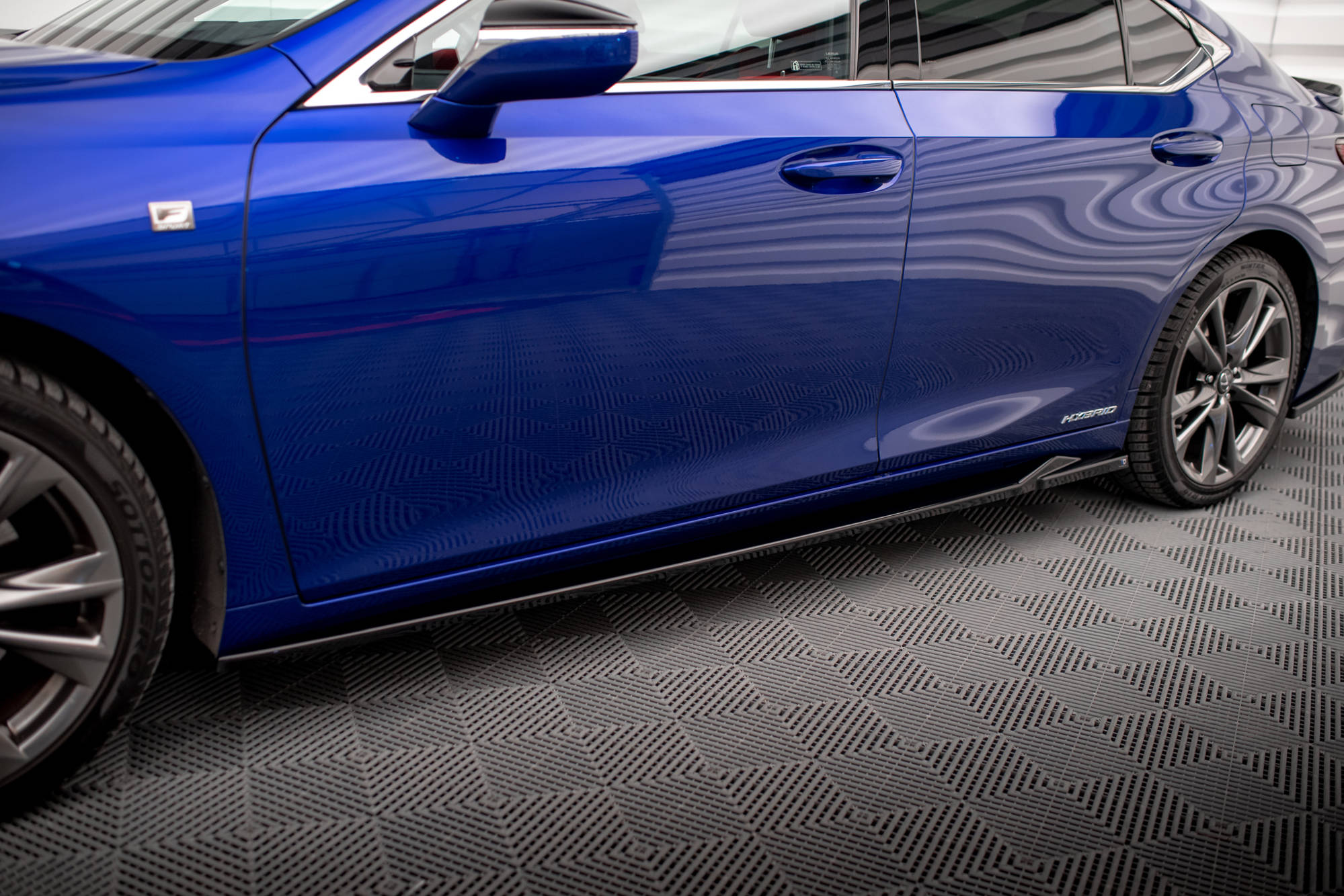 Side Skirts Diffusers Lexus ES F Sport Mk7 - 4