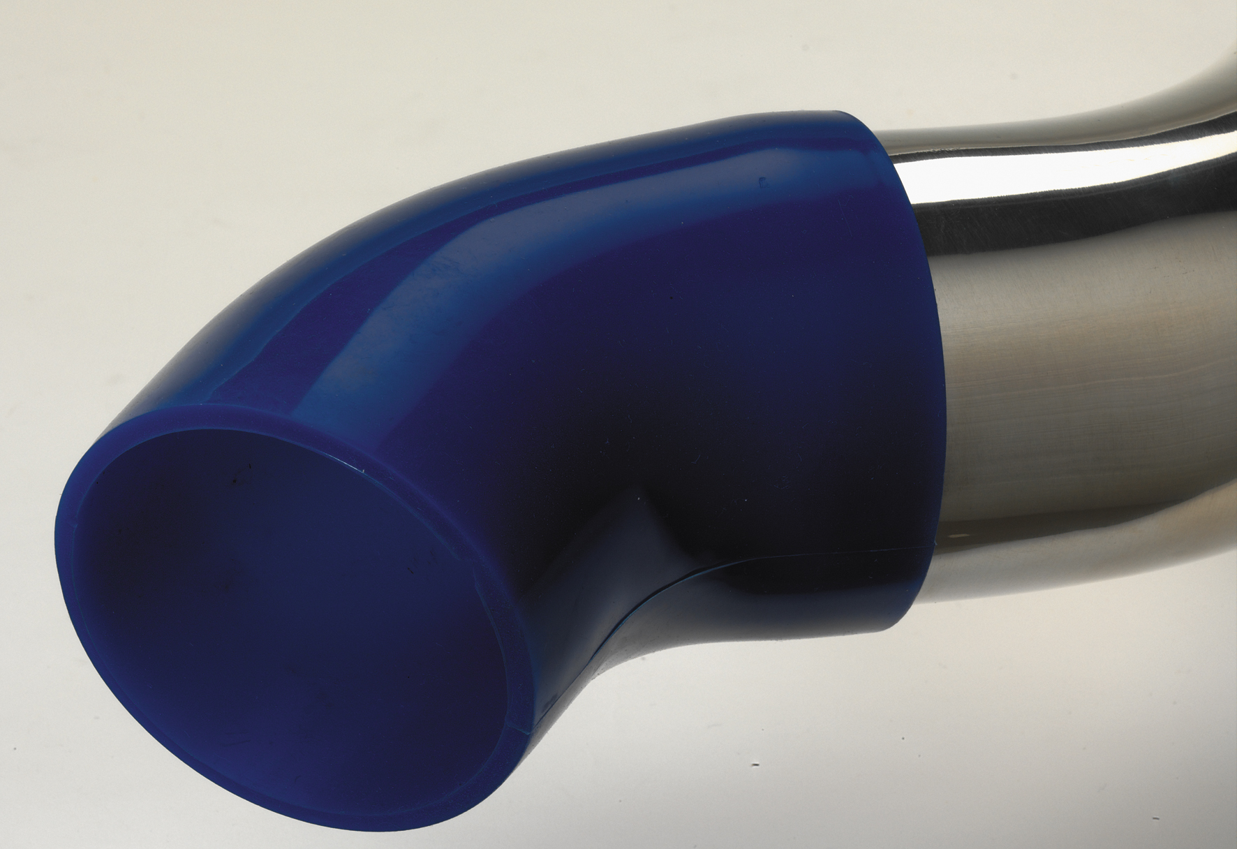UNIVERSAL SILICONE REDUCER BLUE 77 > 77MM 48 DEGREES