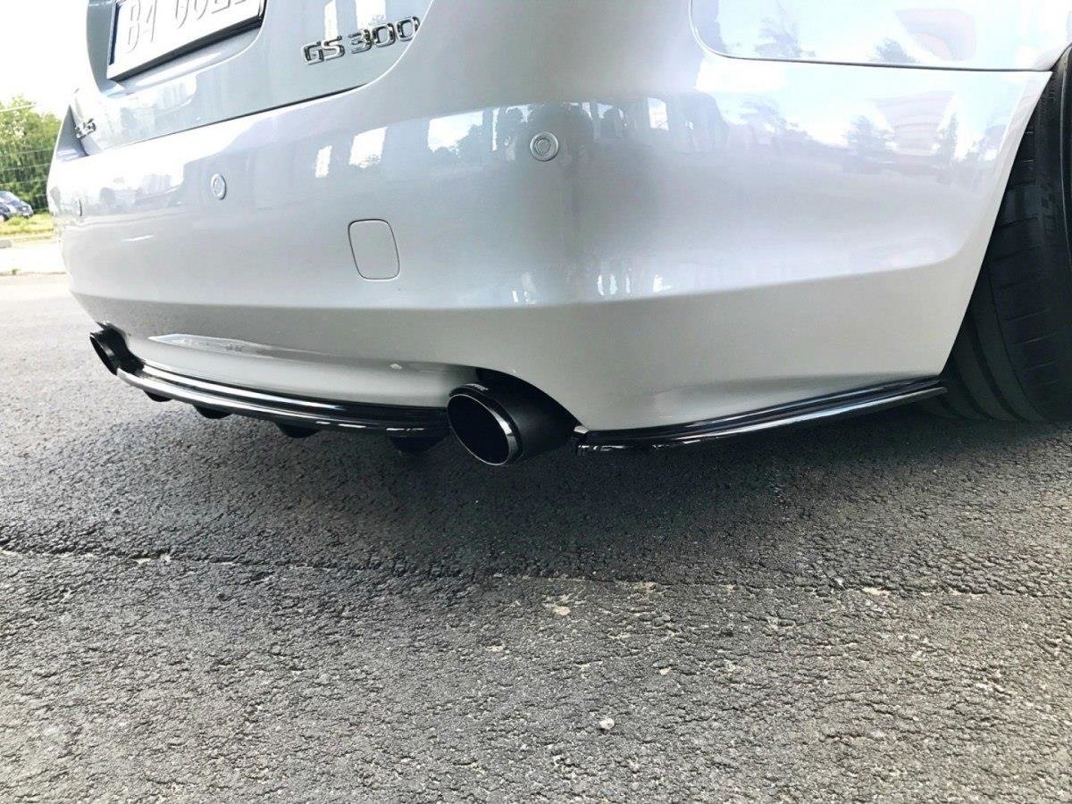 Central Rear Splitter (Vertical Bars) Lexus GS 300 Mk3 Facelift - 3