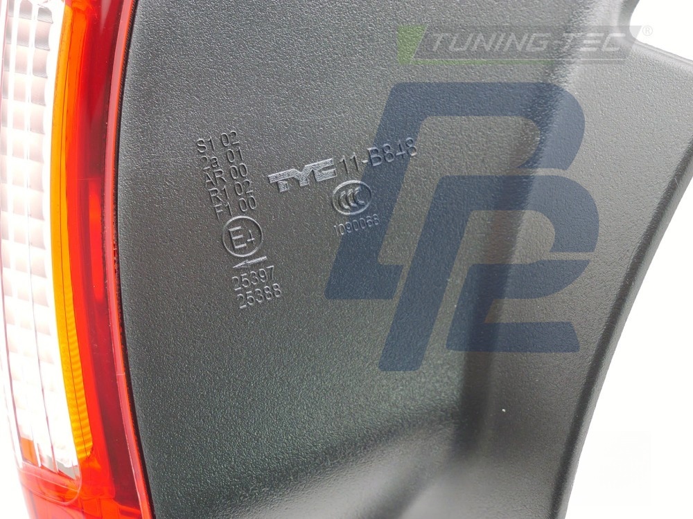 Tail Light Left Side TYC for Ford Focus MK3 2011–2014 Hatchback - 4