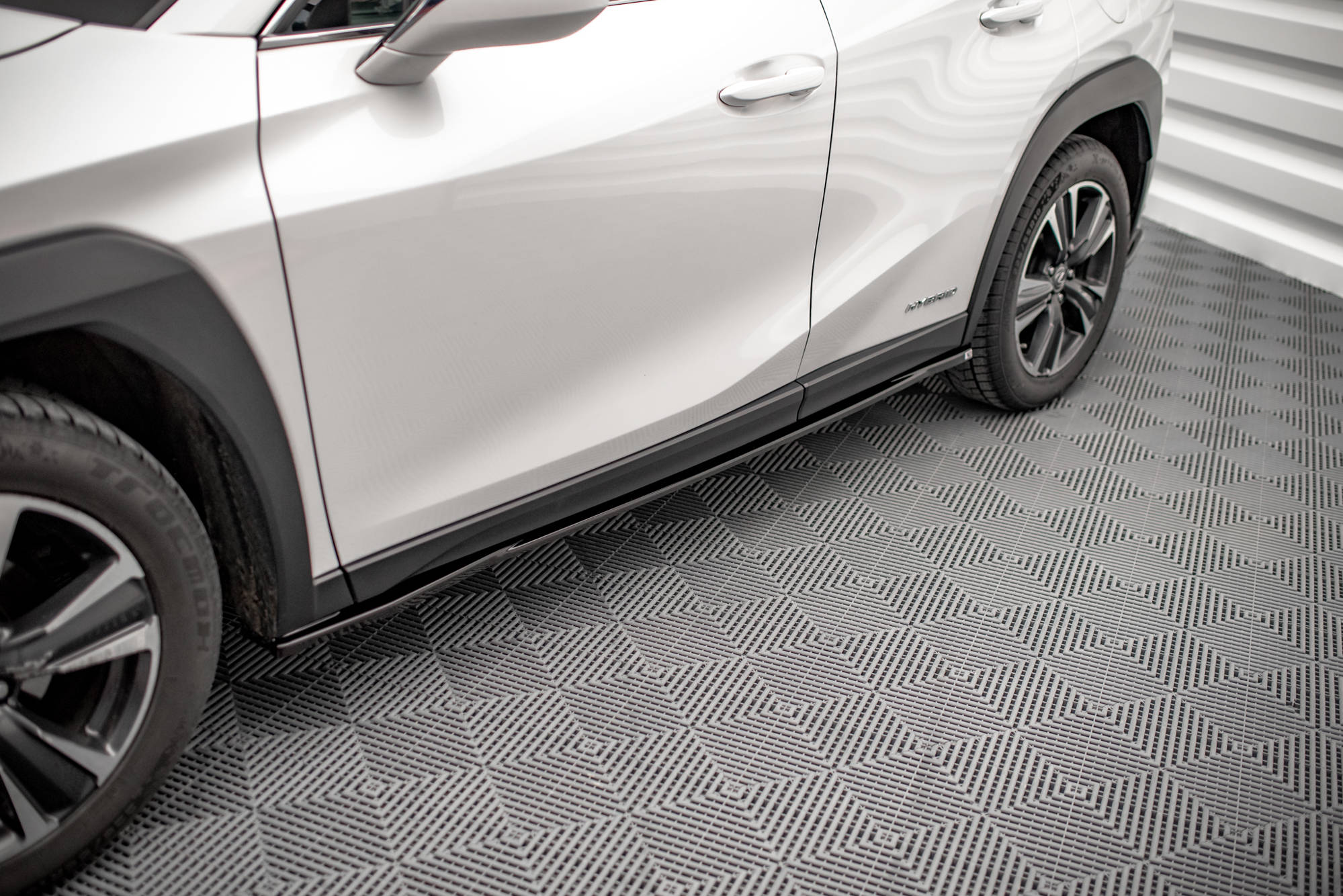 Side Skirts Diffusers Lexus UX MK1 (2018-) - 3