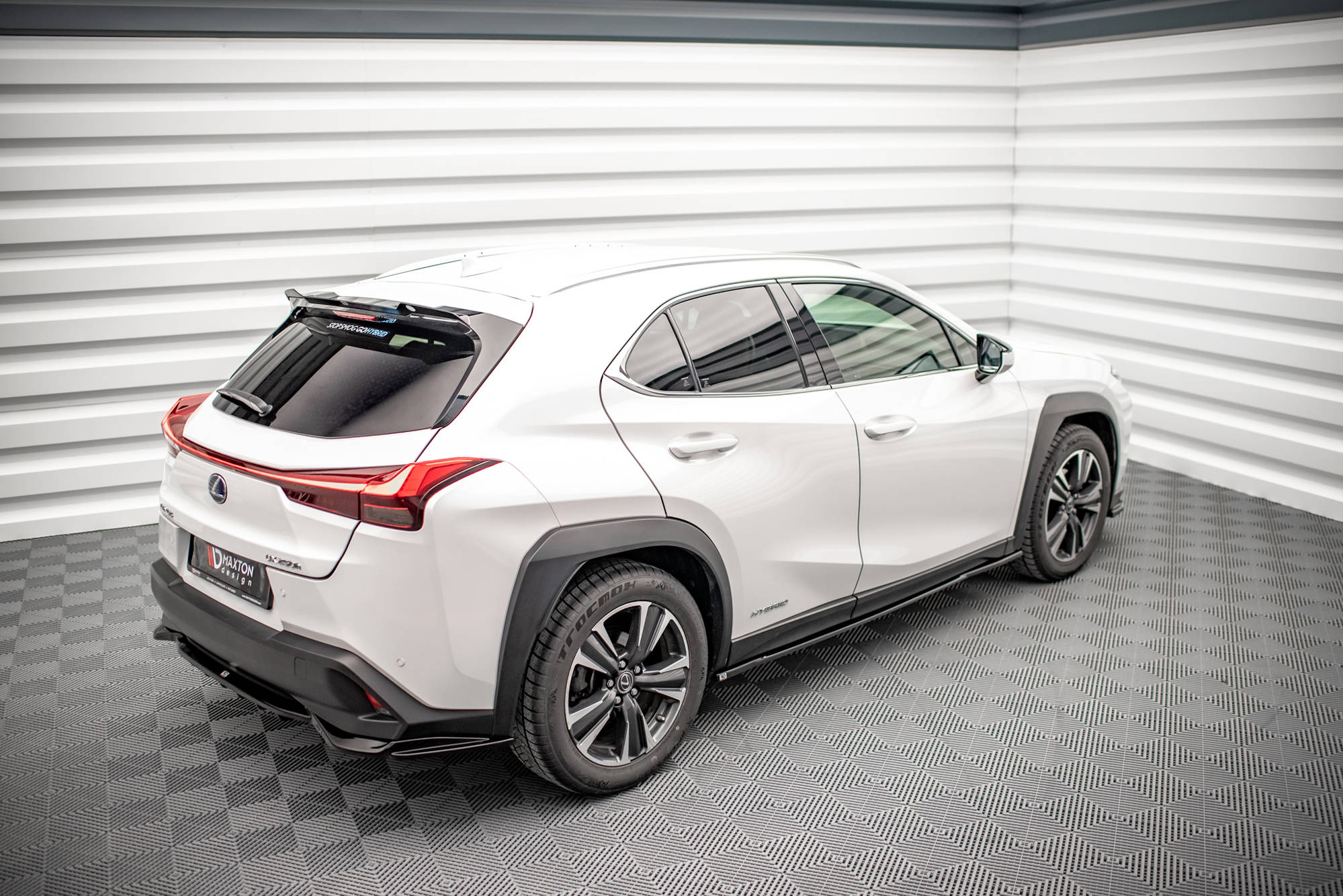 Side Skirts Diffusers Lexus UX MK1 (2018-) - 2