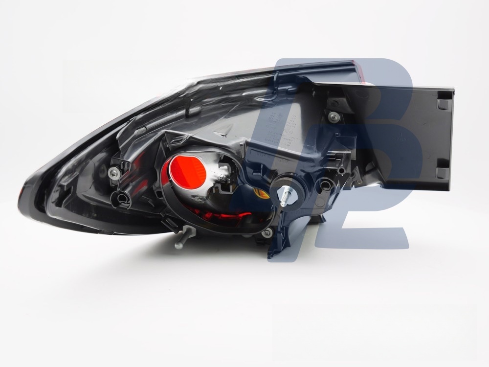 Tail Light Red/Smoked Right Side TYC for Opel Astra K 2015–2019 Hb - 3