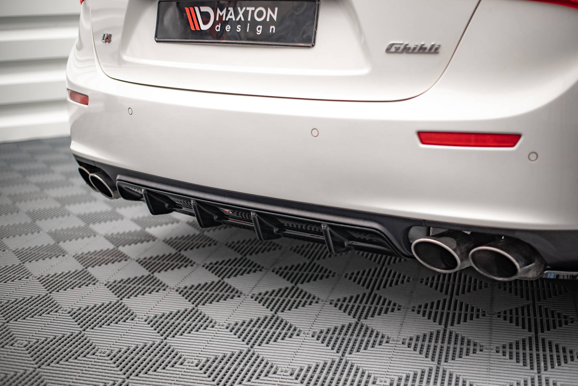 Rear Valance Maserati Ghibli Mk3 (2013-2017) - 2