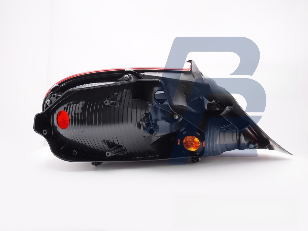 Tail Light Red/Clear Right Side TYC for VW Beetle 2011–2019 - 3
