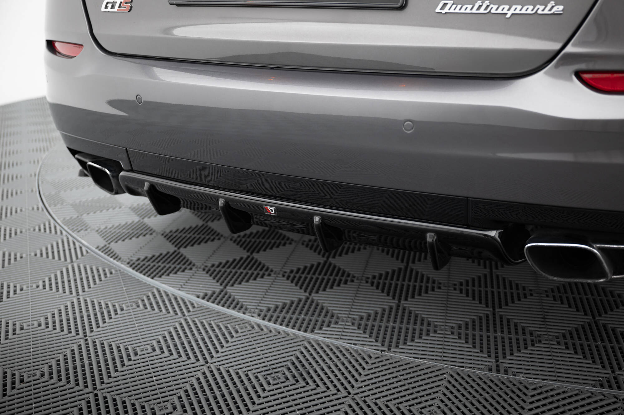 Rear Diffuser Maserati Quattroporte Mk6 Pre-Facelift (2013-2016) - 4