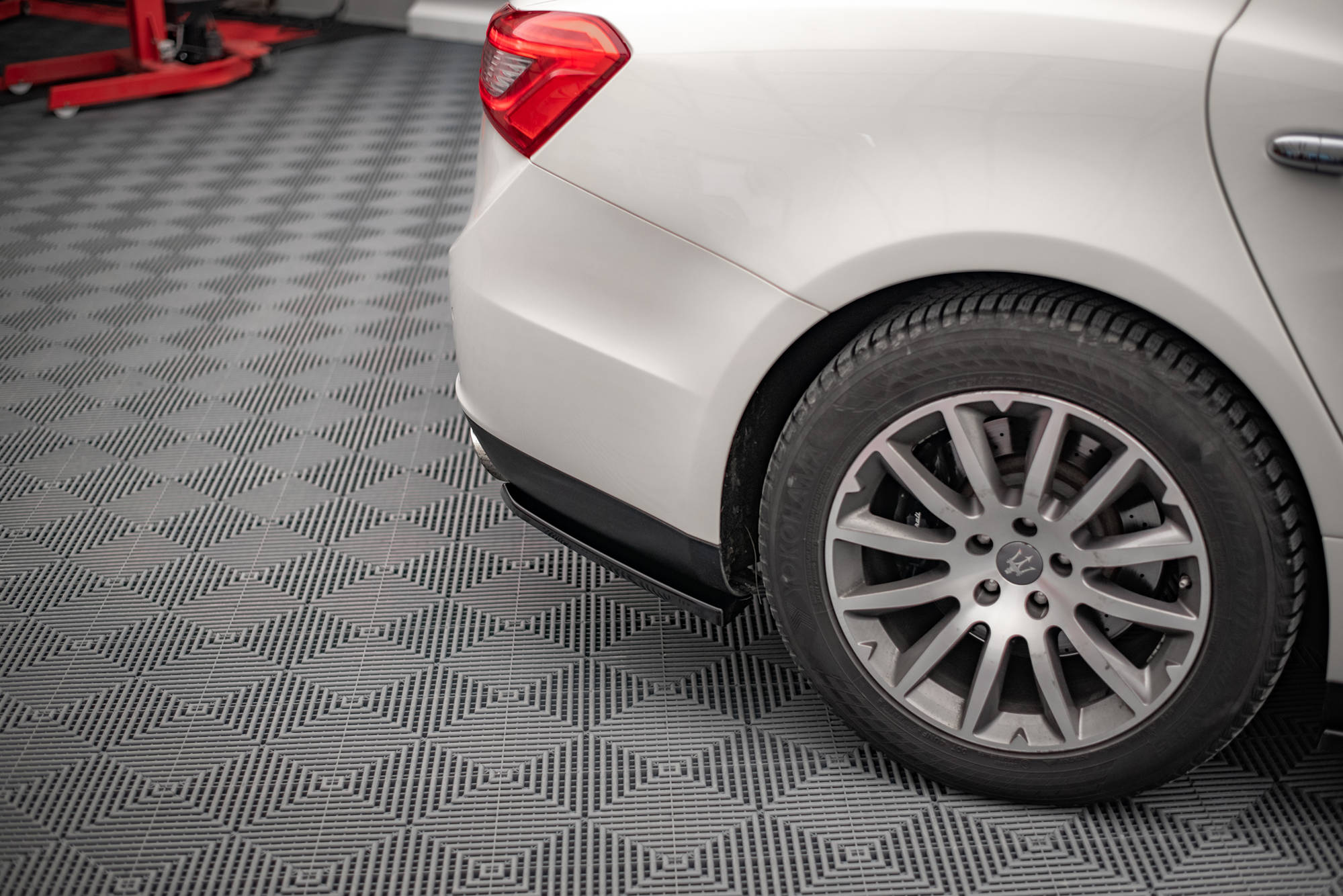 Rear Side Splitters Maserati Ghibli MK3 (2013-2017) - 2