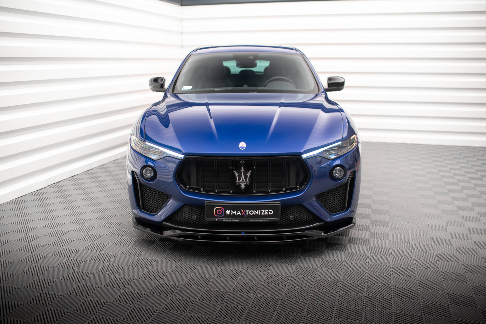 Front Splitter Maserati Levante GTS / Trofeo Mk1 - 2
