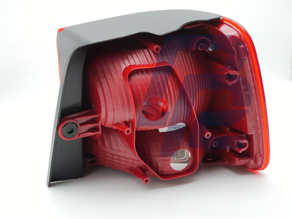 Tail Light Red/Clear Left Side TYC for VW Touran 2010–2015 - 3