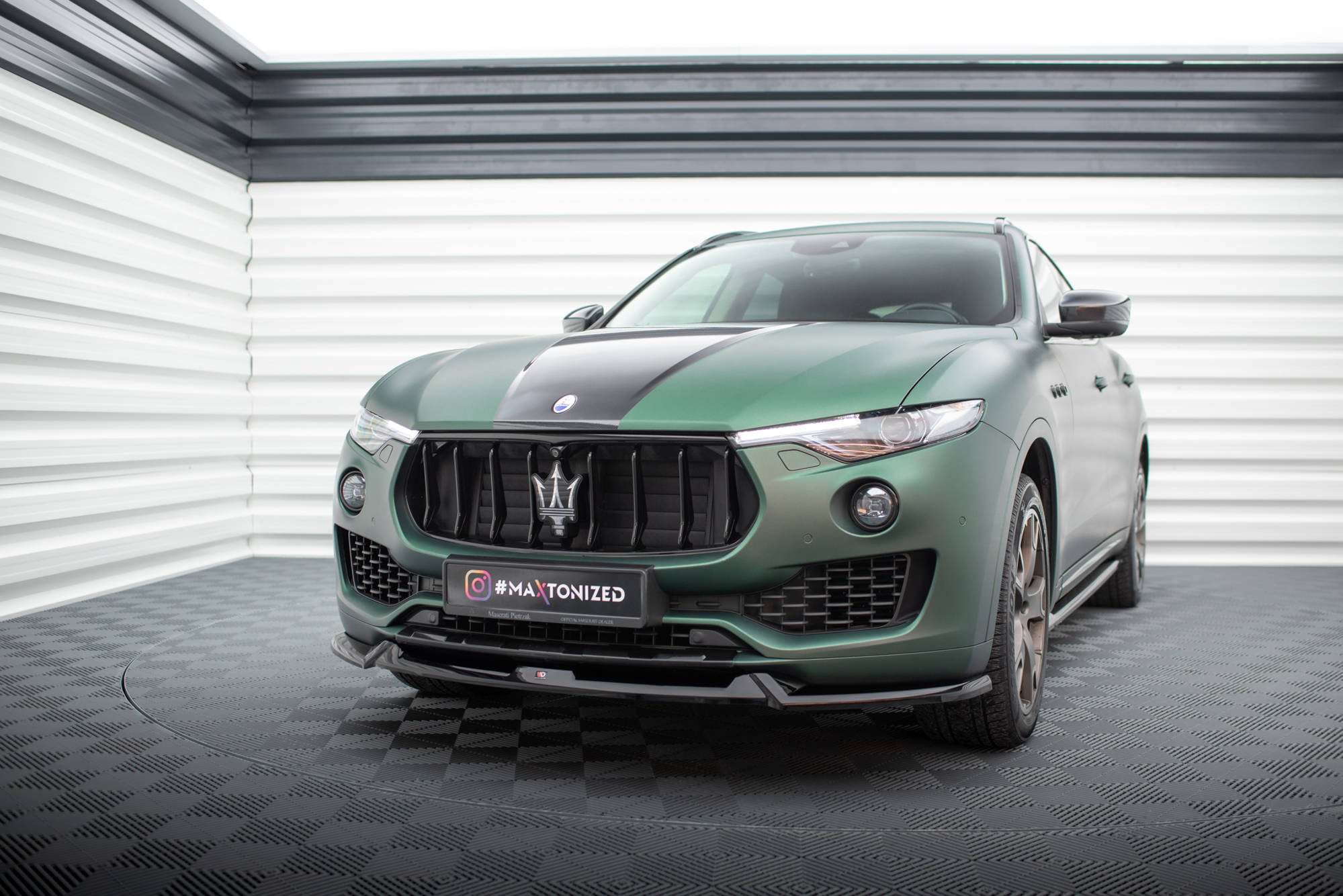 Front Splitter V.1 Maserati Levante Mk1 - 4