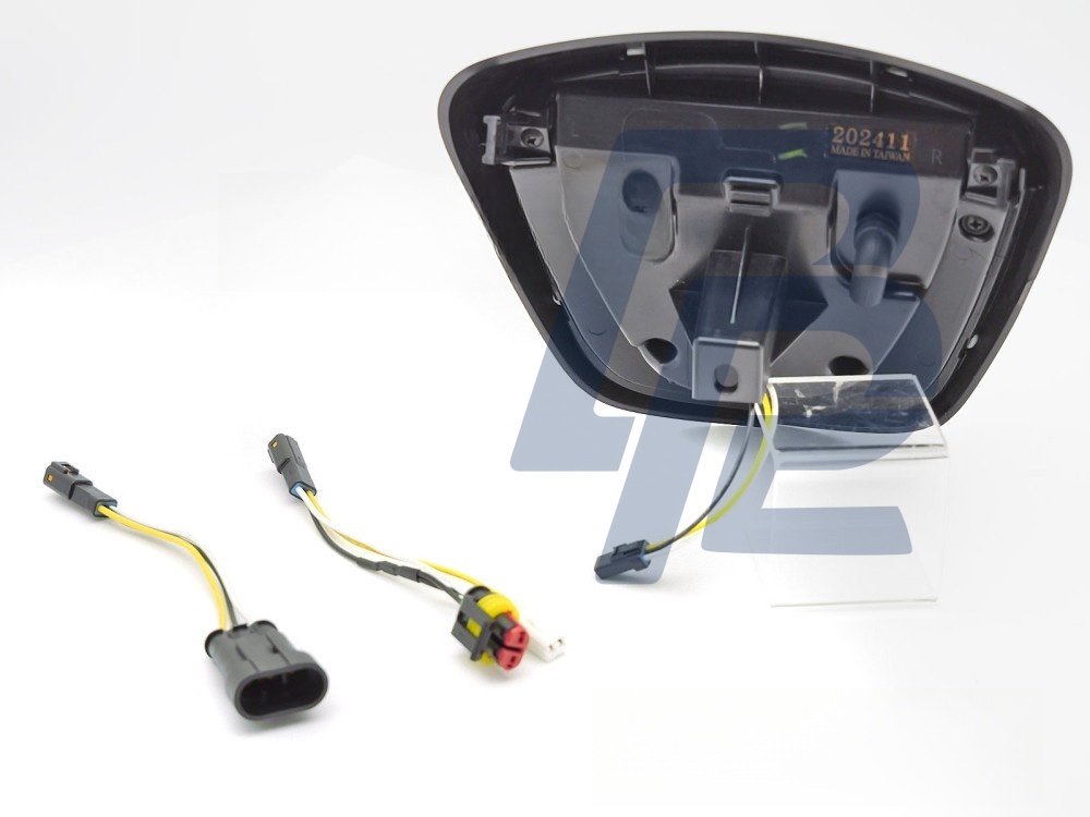LED Tail Light Smoked Black Red for Vespa Sprint 125 / 150 - 4