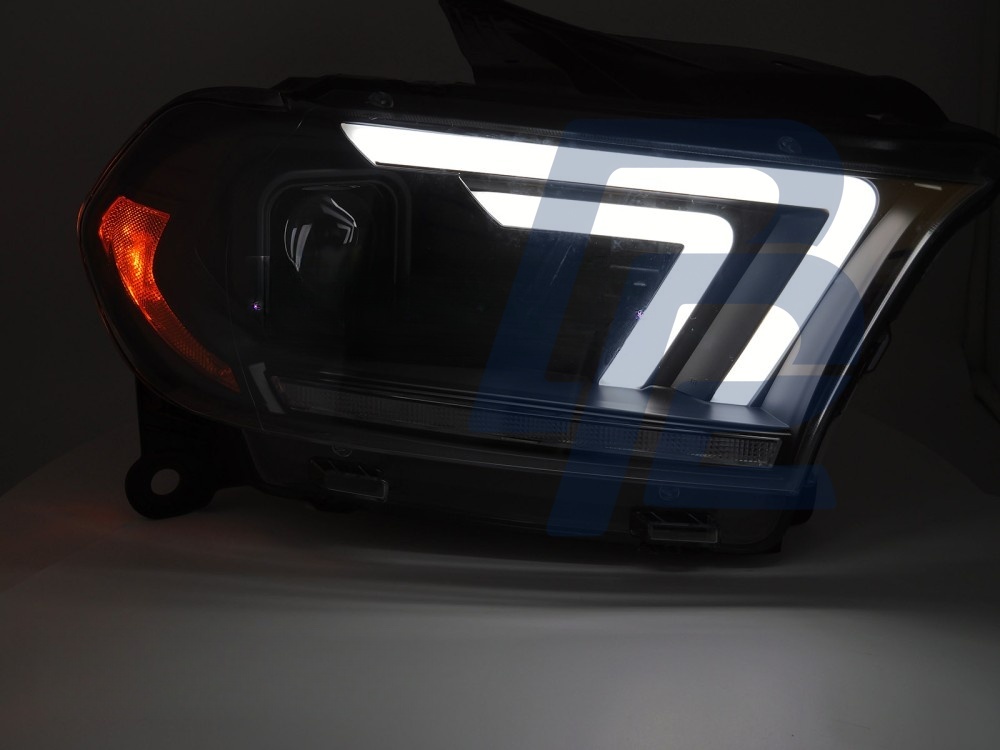 Xenon Headlights Black Tube Sequential for Dodge Durango 2010–2013 - 2