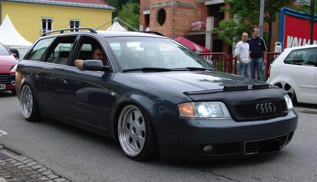 AUDI A6 B4 98-04 SKAI CARBRA/STONEGUARD