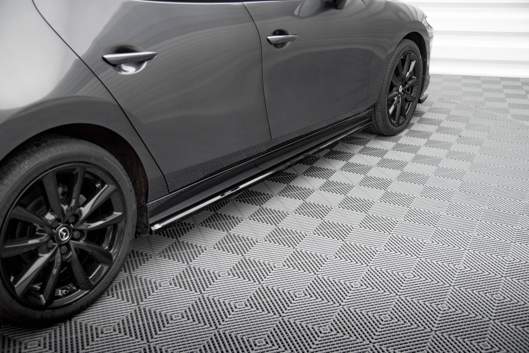 Side Skirts Diffusers Mazda 3 Mk4 - 2