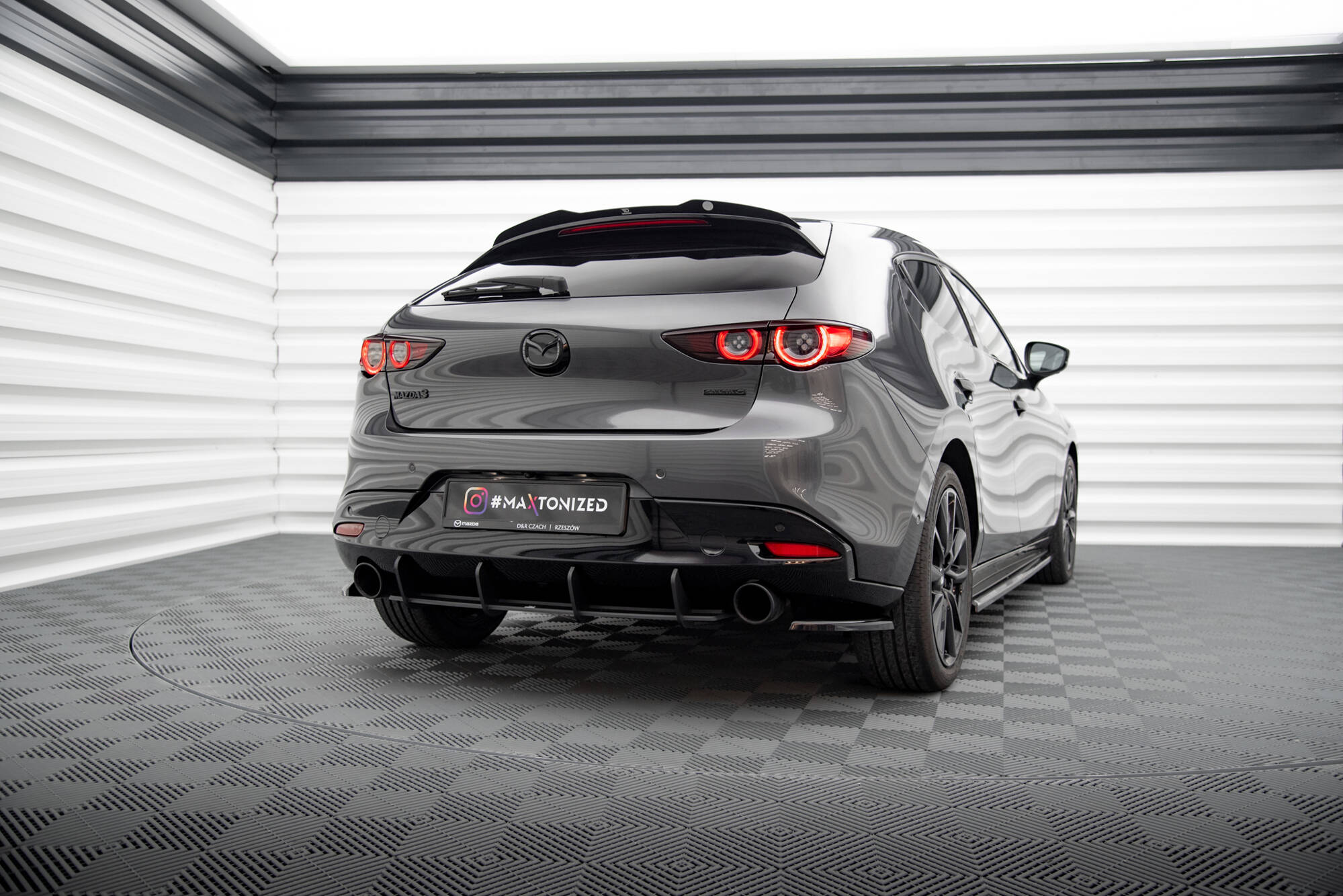 Rear Side Splitters Mazda 3 Mk4 - 2