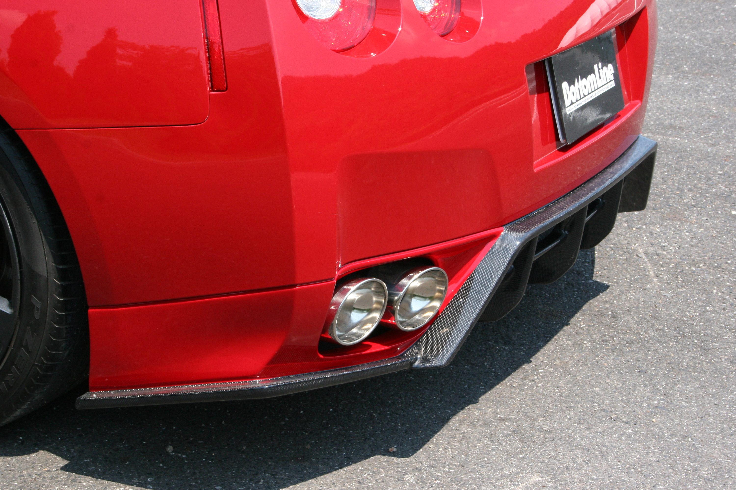 NISSAN GTR R35 07-10 BOTTOMLINE DIFFUSER (FRP BLACK) - 5