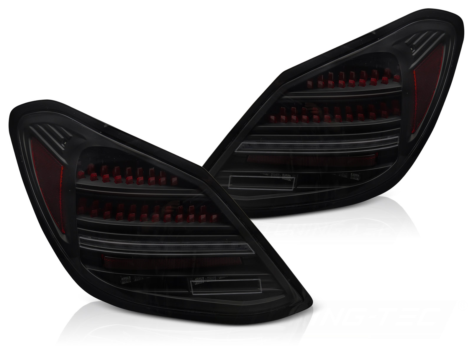 LED-BAKLYKTOR TONAD RÖD SEQ TILL MERCEDES C-KLASS W205 2014-2021