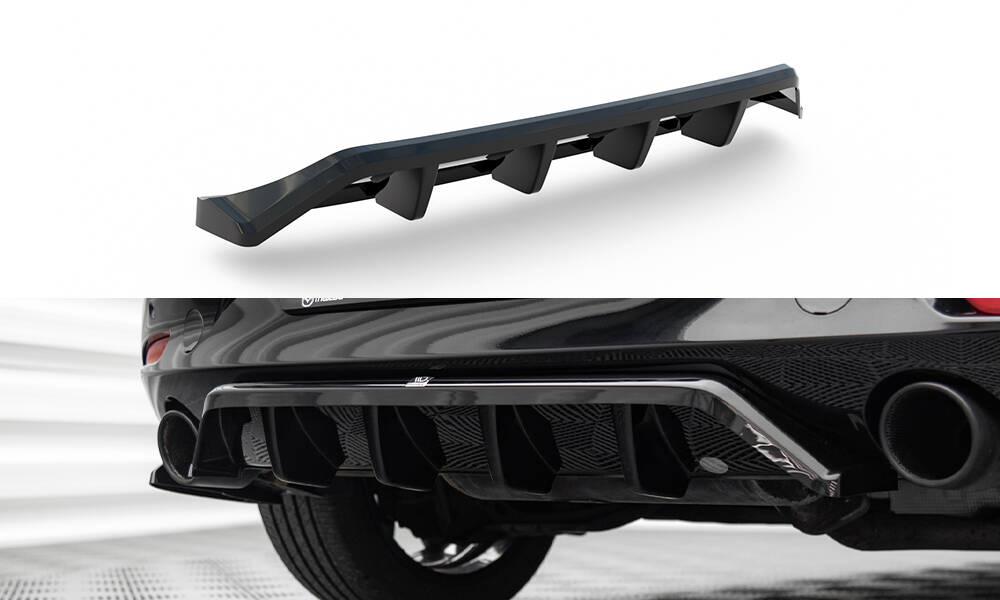 Central Rear Splitter (Vertical Bars) Mazda 3 Mk4