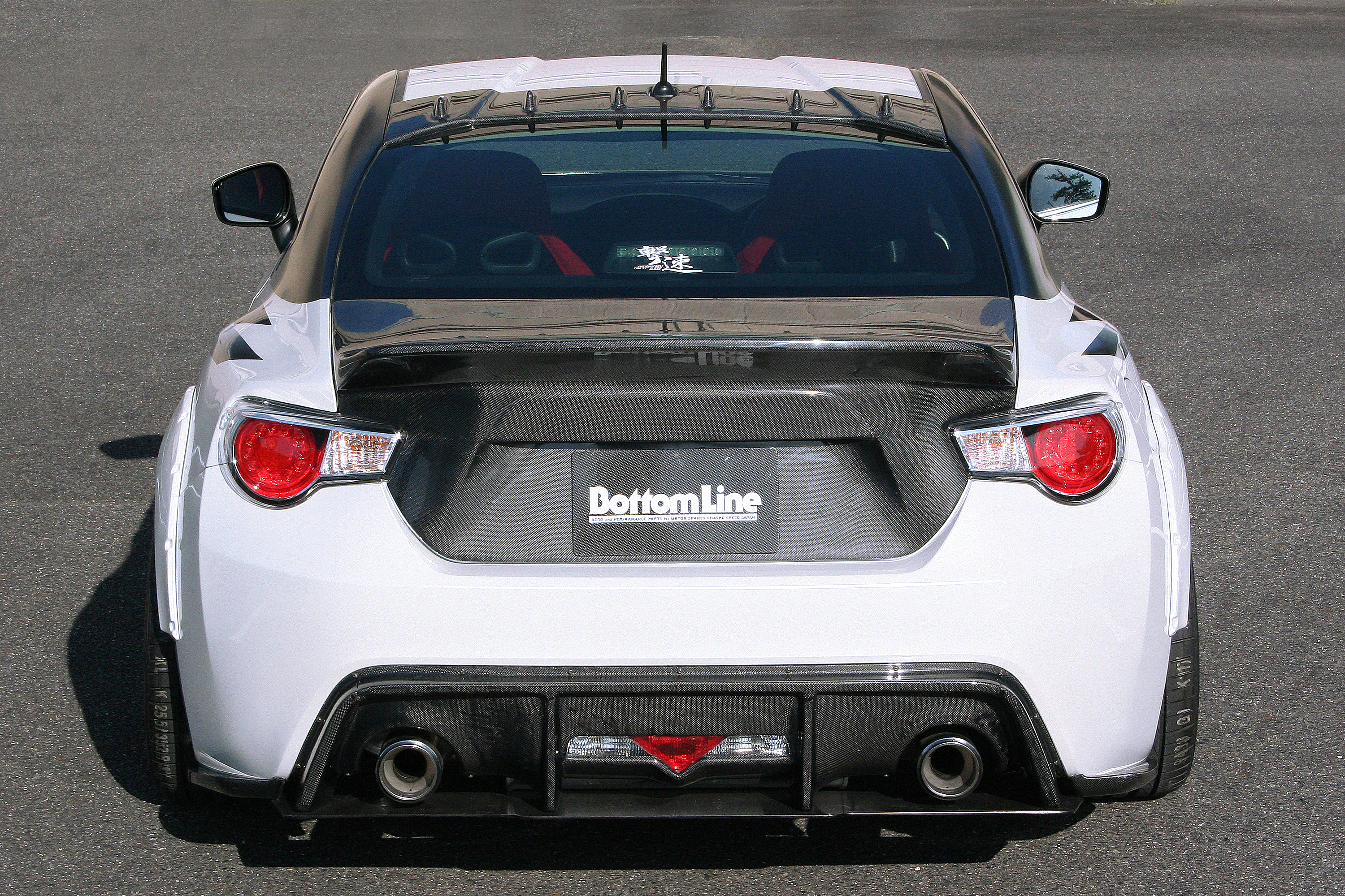 SUBARU BRZ/ TOYOTA GT86 TYPE 2 DIFFUSER (FRP) - 2