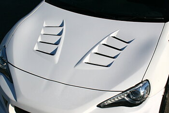 SUBARU BRZ/ TOYOTA GT86 BOTTOMLINE TYPE 2 HOOD (FRP)