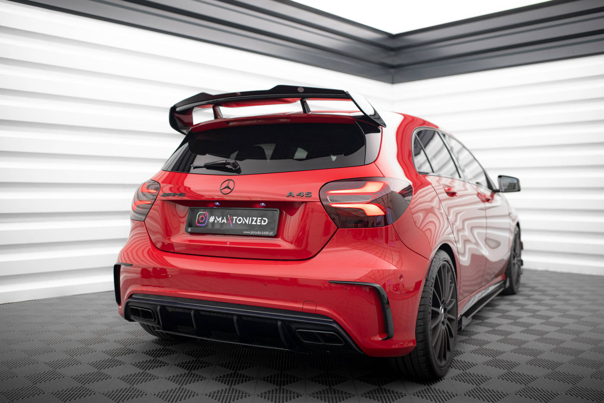 Spoiler CAP Mercedes A W176 AMG Facelift - 3
