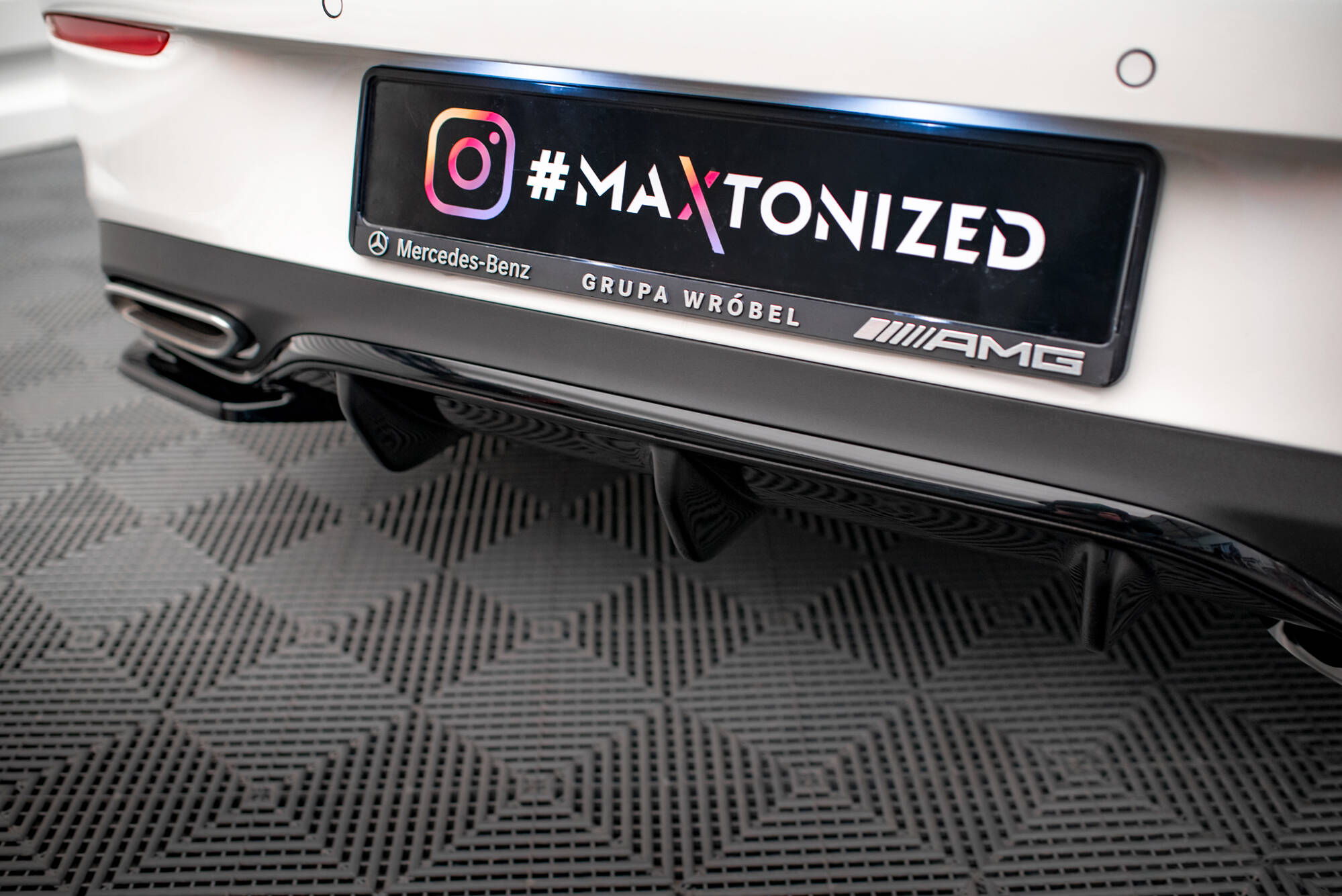 Rear Valance Mercedes-Benz E-Class W213 Coupe (C238) / Cabriolet (A238) AMG-Line - 5