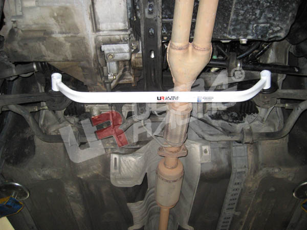 HONDA ACCORD 94-97 2D ULTRARACING 2-PUNKTS FRÄMRE NEDRE STABILISERINGSSTAG